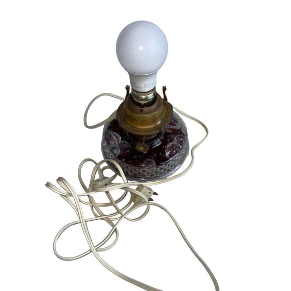 Antique Mid Century Glass Oil Lamp Converted Electric Frosted Chimney - Picture 6 of 16